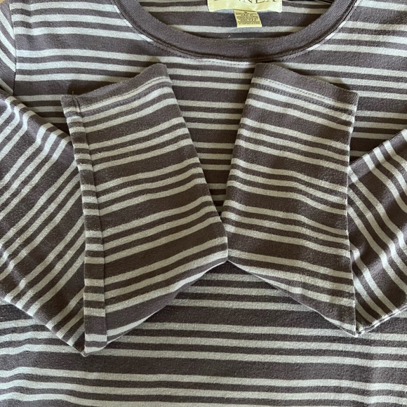 Soft, long sleeve gray-purple striped t-shirt vintage Casual Corner Annex - Picture 5 of 6